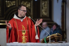 D96C2405