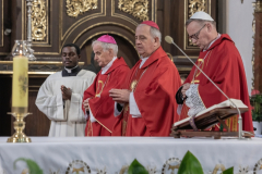 3C6A7405-Exposure-Exposure