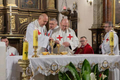 3C6A7497-Exposure-Exposure