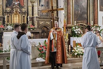 peregrynacja Krzyżą Jubileuszowego